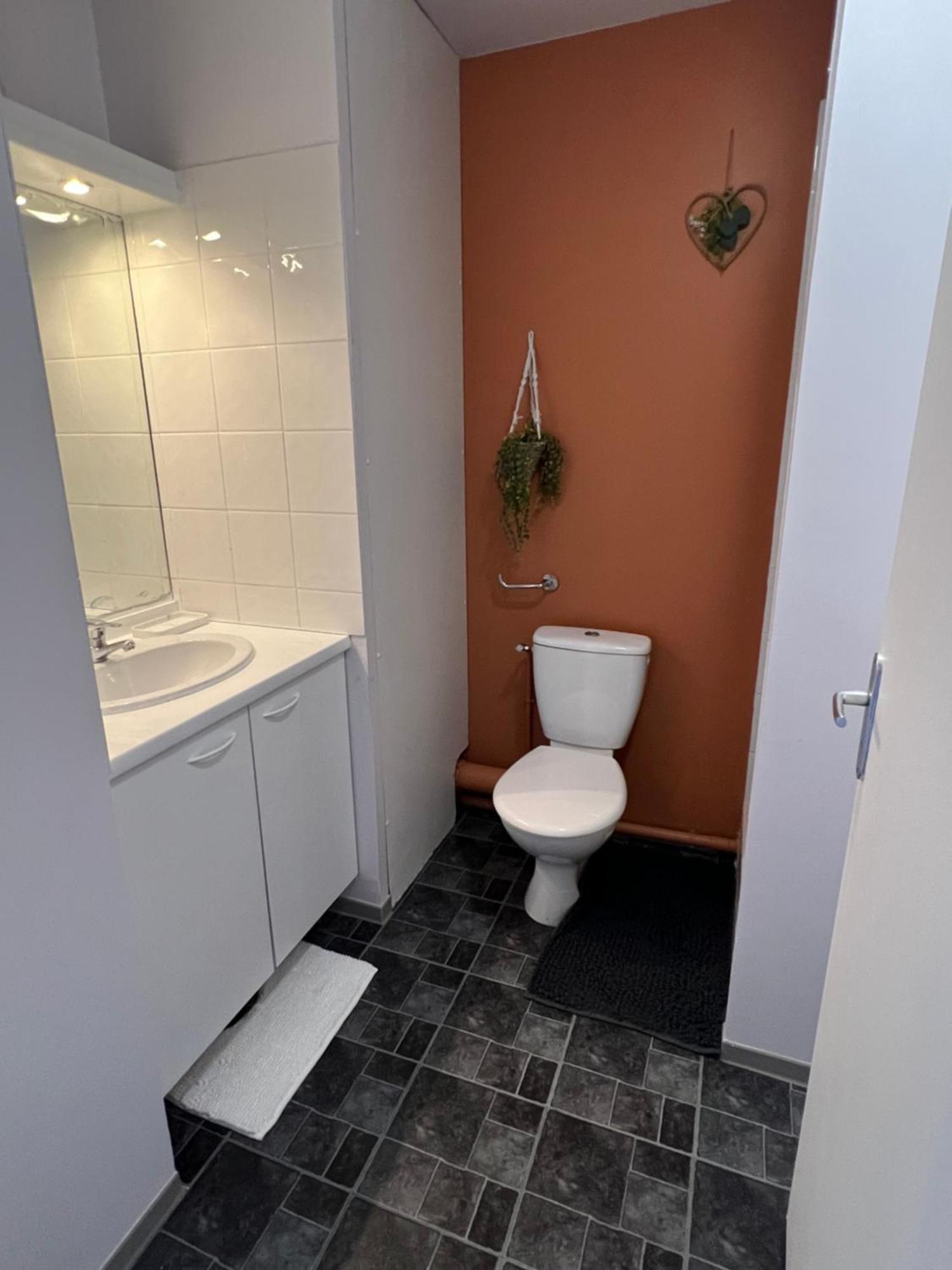 Studio Appart'Hotel Gare Tgv Avec Place Privee Avignon Exterior photo